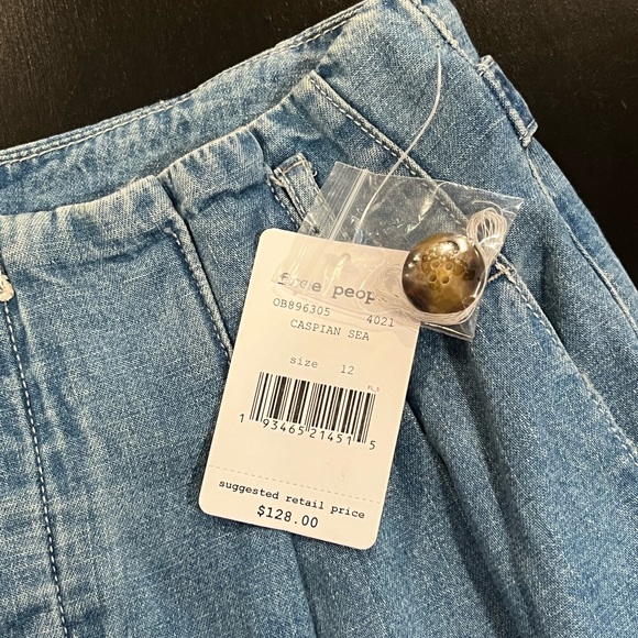 NWT Free People Paperbag Baggy Barrel Leg Linen Blend Cropped Jeans Womens 12 - Picture 4 of 12